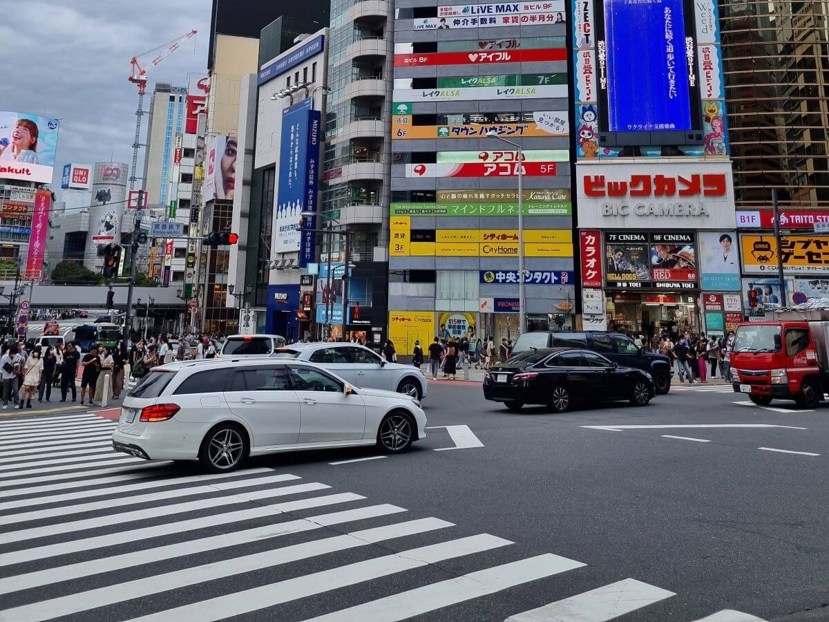 Shibuya - Scramble Crossing