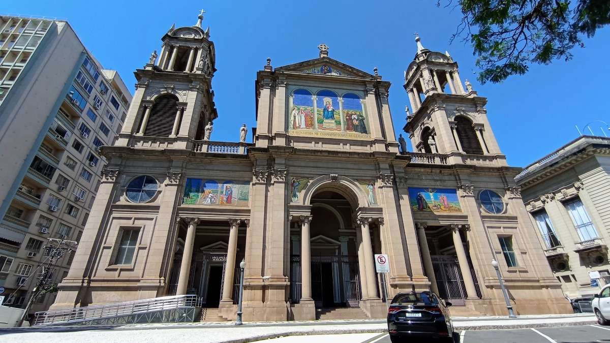 Catedral Metropolitana de Porto Alegre Madre de Deus