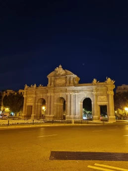 Puerta de Alcalá - Madrid - Espanha