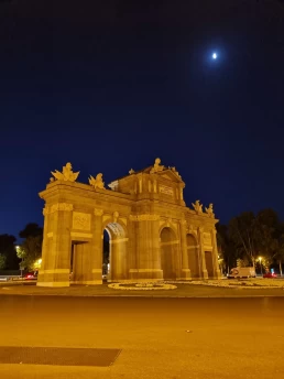 Puerta de Alcalá - Madrid - Espanha