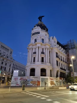 Edifício Metropolis - Madrid - Espanha