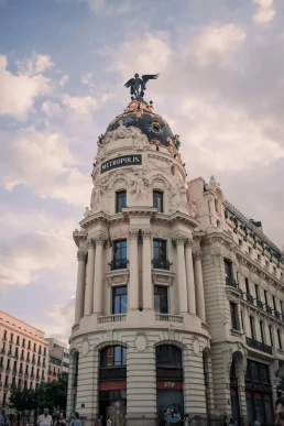 Edifício Metropolis - Madrid - Espanha