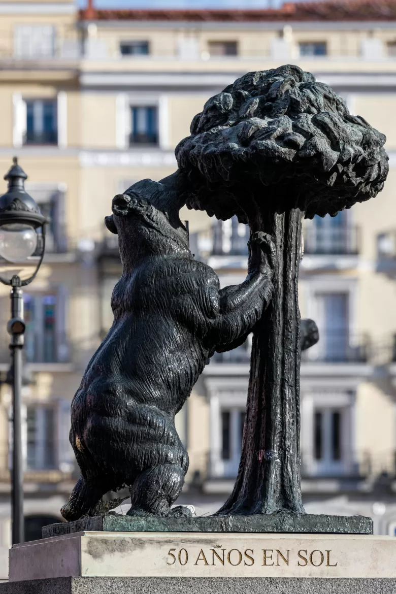 Estátua del Oso y el Madroño - Madrid - Espanha